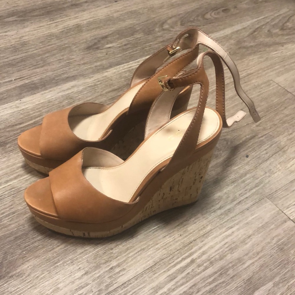 Aldo wedges
